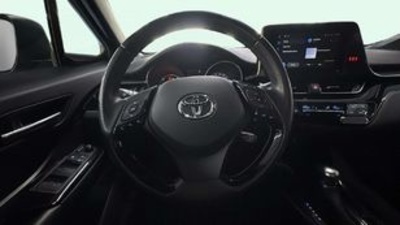 Toyota C-HR 1.8 125H Advance 90 kW (122 CV) Toyota C-HR 1.8 125H Advance 90 kW (122 CV)