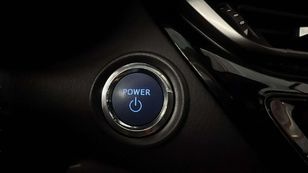 Toyota C-HR 1.8 125H Advance 90 kW (122 CV)