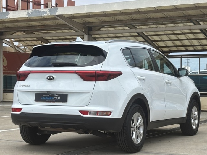 KiaSportage 1.6 GDi Drive 4x2 97 kW (132 CV) Vehículo usado en Barcelona - 5 KiaSportage 1.6 GDi Drive 4x2 97 kW (132 CV) Vehículo usado en Barcelona - 5