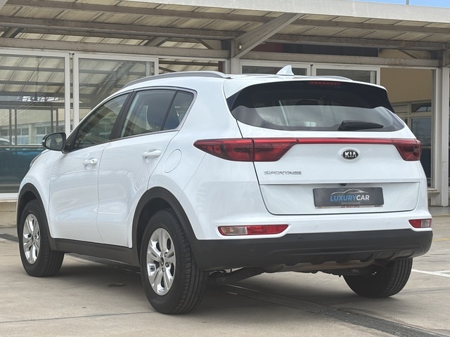 KiaSportage 1.6 GDi Drive 4x2 97 kW (132 CV) Vehículo usado en Barcelona - 7