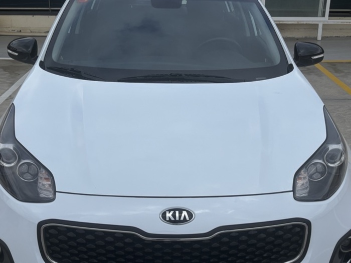 KiaSportage 1.6 GDi Drive 4x2 97 kW (132 CV) Vehículo usado en Barcelona - 9 KiaSportage 1.6 GDi Drive 4x2 97 kW (132 CV) Vehículo usado en Barcelona - 9