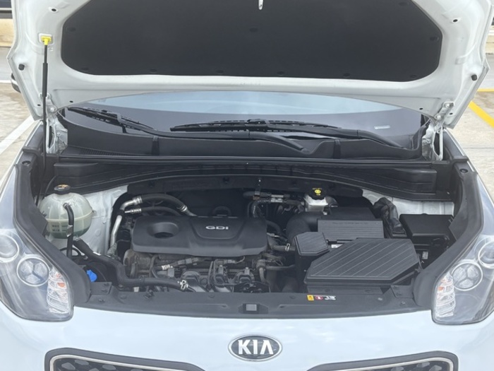 KiaSportage 1.6 GDi Drive 4x2 97 kW (132 CV) Vehículo usado en Barcelona - 10 KiaSportage 1.6 GDi Drive 4x2 97 kW (132 CV) Vehículo usado en Barcelona - 10