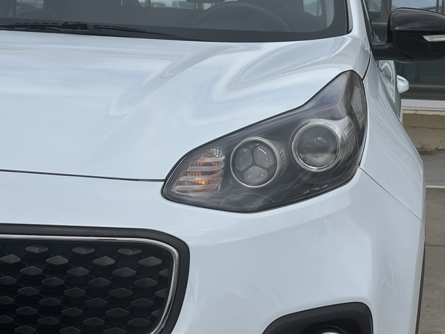 KiaSportage 1.6 GDi Drive 4x2 97 kW (132 CV) Vehículo usado en Barcelona - 19