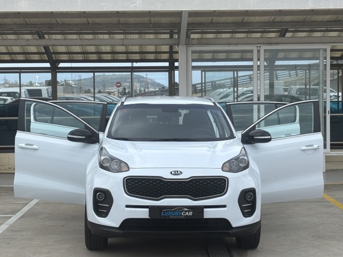 KiaSportage 1.6 GDi Drive 4x2 97 kW (132 CV) Vehículo usado en Barcelona - 25 KiaSportage 1.6 GDi Drive 4x2 97 kW (132 CV) Vehículo usado en Barcelona - 25