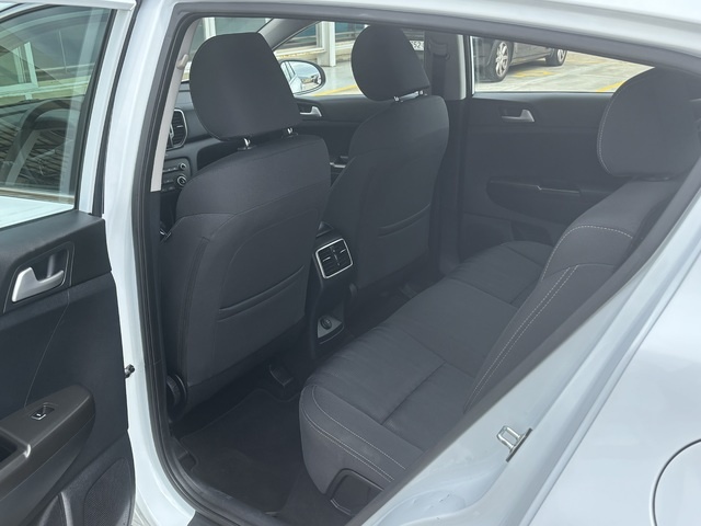 KiaSportage 1.6 GDi Drive 4x2 97 kW (132 CV) Vehículo usado en Barcelona - 32