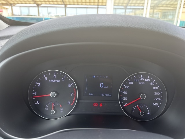 KiaSportage 1.6 GDi Drive 4x2 97 kW (132 CV) Vehículo usado en Barcelona - 38