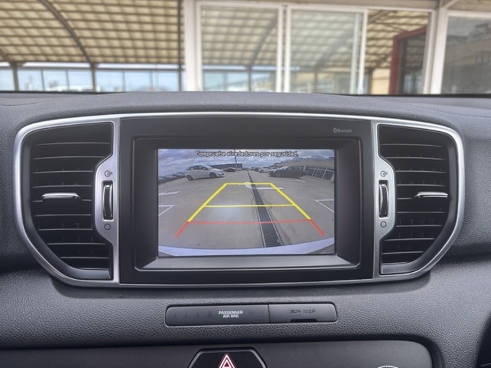 KiaSportage 1.6 GDi Drive 4x2 97 kW (132 CV) Vehículo usado en Barcelona - 40 KiaSportage 1.6 GDi Drive 4x2 97 kW (132 CV) Vehículo usado en Barcelona - 40