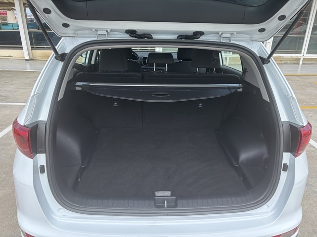 KiaSportage 1.6 GDi Drive 4x2 97 kW (132 CV) Vehículo usado en Barcelona - 44