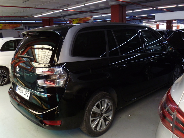 CitroenGrand C4 Picasso BlueHDi 150 Feel EAT6 110 kW (150 CV) Vehículo usado en Barcelona - 2 CitroenGrand C4 Picasso BlueHDi 150 Feel EAT6 110 kW (150 CV) Vehículo usado en Barcelona - 2