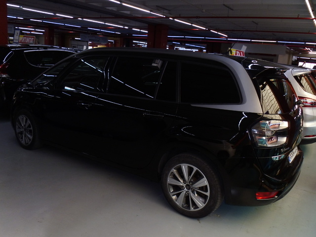 CitroenGrand C4 Picasso BlueHDi 150 Feel EAT6 110 kW (150 CV) Vehículo usado en Barcelona - 4 CitroenGrand C4 Picasso BlueHDi 150 Feel EAT6 110 kW (150 CV) Vehículo usado en Barcelona - 4
