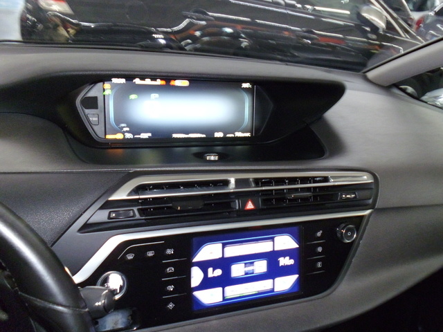 CitroenGrand C4 Picasso BlueHDi 150 Feel EAT6 110 kW (150 CV) Vehículo usado en Barcelona - 31