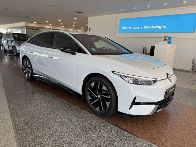 VolkswagenID.7 Pro 77kWh Auto 210 kW (286 CV)