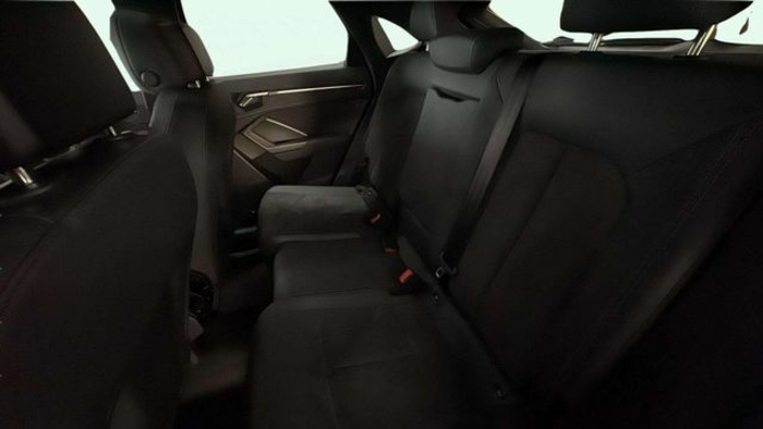 AudiQ3 Sportback S Line 40 TDI quattro 147 kW (200 CV) S tronic Vehículo usado en Barcelona - 12 AudiQ3 Sportback S Line 40 TDI quattro 147 kW (200 CV) S tronic Vehículo usado en Barcelona - 12