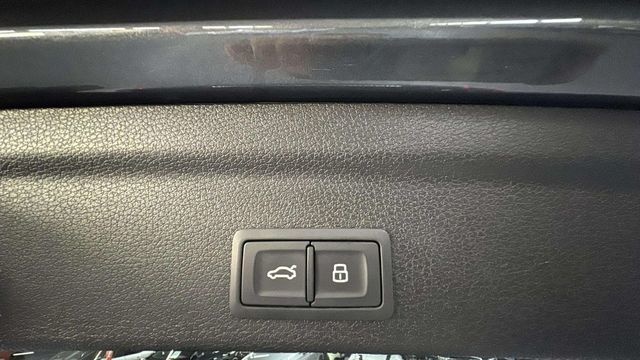 AudiQ3 Sportback S Line 40 TDI quattro 147 kW (200 CV) S tronic Vehículo usado en Barcelona - 22