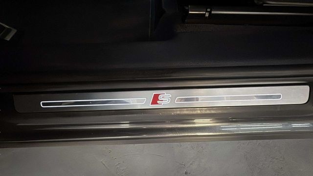 AudiQ3 Sportback S Line 40 TDI quattro 147 kW (200 CV) S tronic Vehículo usado en Barcelona - 23