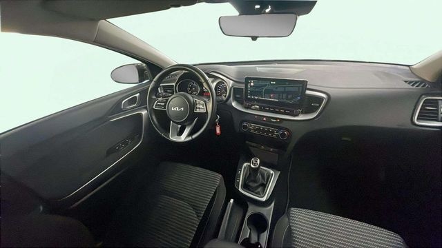 KiaXCeed 1.0 T-GDi Drive 74 kW (100 CV) Vehículo usado en Barcelona - 11 KiaXCeed 1.0 T-GDi Drive 74 kW (100 CV) Vehículo usado en Barcelona - 11