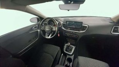 Kia XCeed 1.0 T-GDi Drive 74 kW (100 CV) Kia XCeed 1.0 T-GDi Drive 74 kW (100 CV)