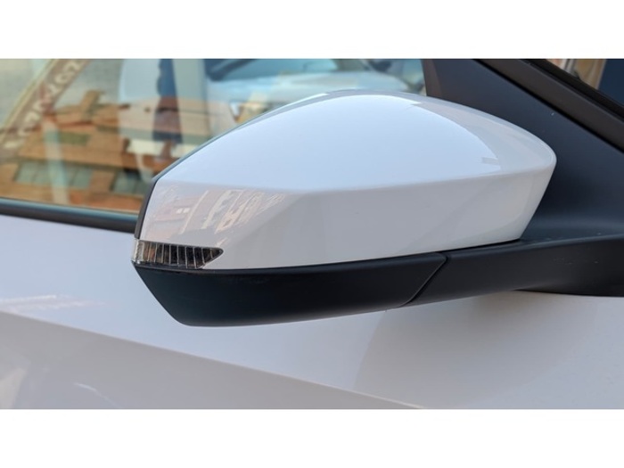 SkodaFabia 1.0 MPI Active 59 kW (80 CV) Vehículo usado en Barcelona - 11 SkodaFabia 1.0 MPI Active 59 kW (80 CV) Vehículo usado en Barcelona - 11