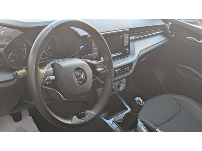 SkodaFabia 1.0 MPI Active 59 kW (80 CV) Vehículo usado en Barcelona - 13 SkodaFabia 1.0 MPI Active 59 kW (80 CV) Vehículo usado en Barcelona - 13