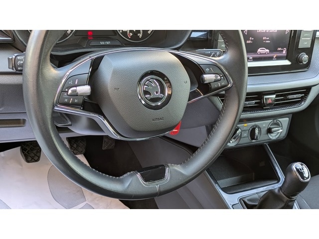 SkodaFabia 1.0 MPI Active 59 kW (80 CV) Vehículo usado en Barcelona - 14