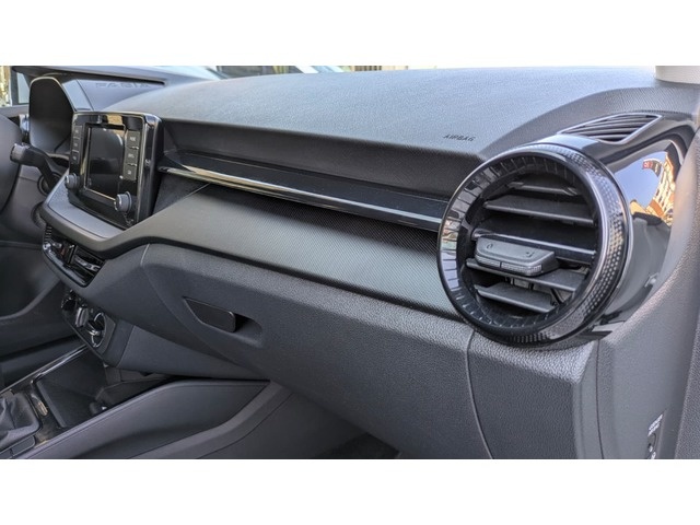 SkodaFabia 1.0 MPI Active 59 kW (80 CV) Vehículo usado en Barcelona - 19