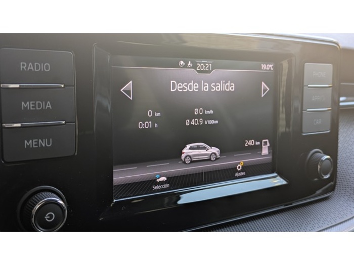 SkodaFabia 1.0 MPI Active 59 kW (80 CV) Vehículo usado en Barcelona - 34 SkodaFabia 1.0 MPI Active 59 kW (80 CV) Vehículo usado en Barcelona - 34