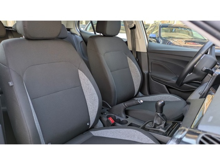 SkodaFabia 1.0 MPI Active 59 kW (80 CV) Vehículo usado en Barcelona - 43 SkodaFabia 1.0 MPI Active 59 kW (80 CV) Vehículo usado en Barcelona - 43