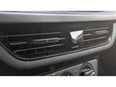 Skoda Fabia 1.0 MPI Active 59 kW (80 CV) Skoda Fabia 1.0 MPI Active 59 kW (80 CV)