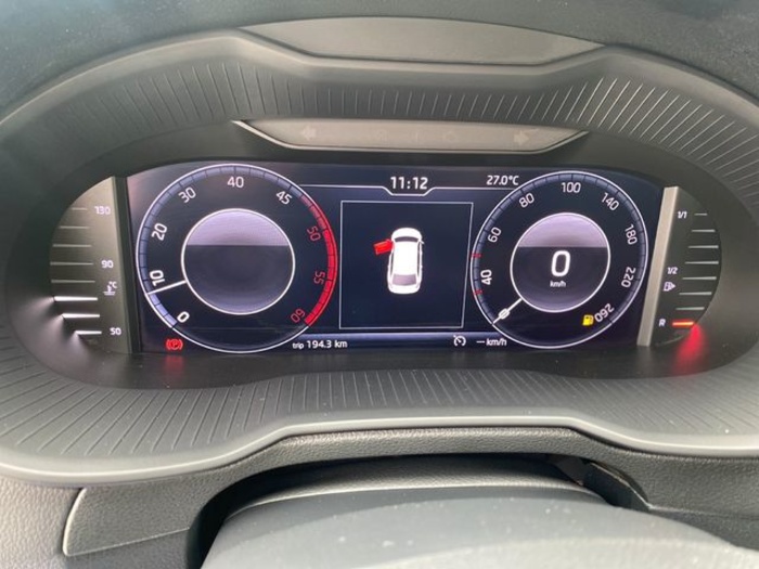 SkodaOctavia Combi 1.6 TDI Ambition 85 kW (115 CV) Vehículo usado en Barcelona - 25 SkodaOctavia Combi 1.6 TDI Ambition 85 kW (115 CV) Vehículo usado en Barcelona - 25