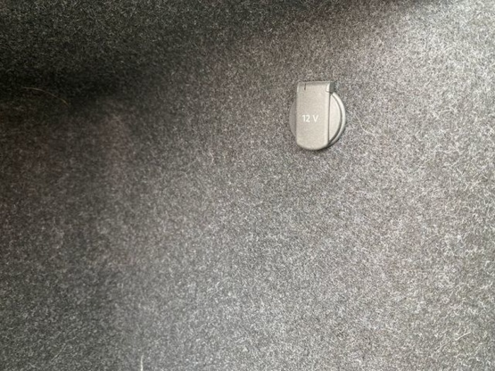 SkodaOctavia Combi 1.6 TDI Ambition 85 kW (115 CV) Vehículo usado en Barcelona - 41 SkodaOctavia Combi 1.6 TDI Ambition 85 kW (115 CV) Vehículo usado en Barcelona - 41