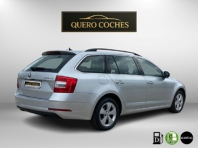 Skoda Octavia Combi 1.6 TDI Ambition 85 kW (115 CV) Skoda Octavia Combi 1.6 TDI Ambition 85 kW (115 CV)