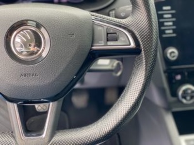 Skoda Octavia Combi 1.6 TDI Ambition 85 kW (115 CV) Skoda Octavia Combi 1.6 TDI Ambition 85 kW (115 CV)