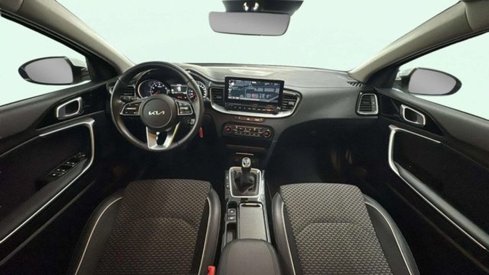 KiaXCeed 1.0 T-GDi Tech 74 kW (100 CV) Vehículo usado en Barcelona - 7 KiaXCeed 1.0 T-GDi Tech 74 kW (100 CV) Vehículo usado en Barcelona - 7