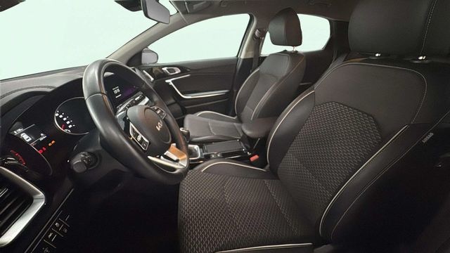 KiaXCeed 1.0 T-GDi Tech 74 kW (100 CV) Vehículo usado en Barcelona - 9