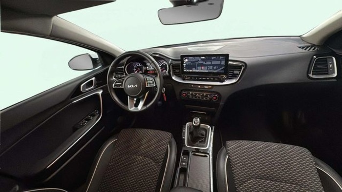 KiaXCeed 1.0 T-GDi Tech 74 kW (100 CV) Vehículo usado en Barcelona - 11 KiaXCeed 1.0 T-GDi Tech 74 kW (100 CV) Vehículo usado en Barcelona - 11