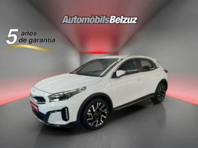 Kia XCeed 1.0 T-GDi Tech 74 kW (100 CV) Kia XCeed 1.0 T-GDi Tech 74 kW (100 CV)