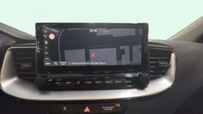 Kia XCeed 1.0 T-GDi Tech 74 kW (100 CV) Kia XCeed 1.0 T-GDi Tech 74 kW (100 CV)