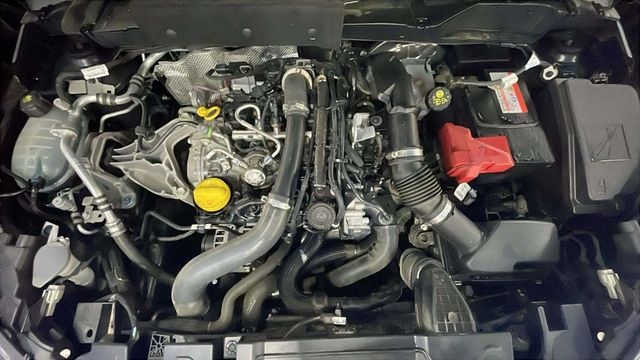 NissanJuke DIG-T Visia 4x2 84 kW (114 CV) Vehículo usado en Barcelona - 18