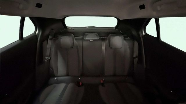 Peugeot2008 PureTech 100 S&S Allure 75 kW (100 CV) Vehículo usado en Barcelona - 8 Peugeot2008 PureTech 100 S&S Allure 75 kW (100 CV) Vehículo usado en Barcelona - 8