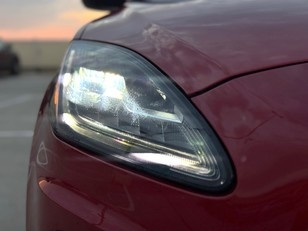 Jaguar E-PACE 2.0P R-Dynamic HSE 4WD Auto 183 kW (249 CV)