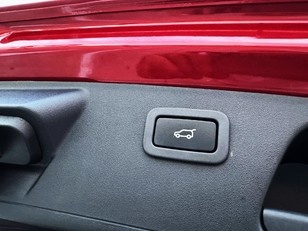 Jaguar E-PACE 2.0P R-Dynamic HSE 4WD Auto 183 kW (249 CV)