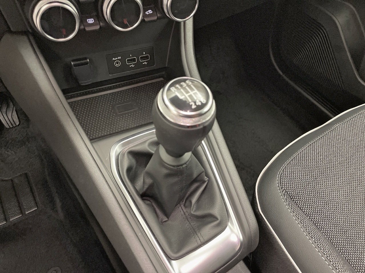 Renault Captur Techno TCe 103 kW (140 CV) GPF - 10