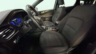 Ford Kuga 1.5 EcoBoost S&S Titanium 4x2 110 kW (150 CV) Ford Kuga 1.5 EcoBoost S&S Titanium 4x2 110 kW (150 CV)