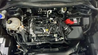 Ford Kuga 1.5 EcoBoost S&S Titanium 4x2 110 kW (150 CV) Ford Kuga 1.5 EcoBoost S&S Titanium 4x2 110 kW (150 CV)