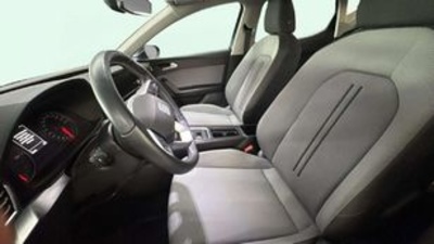 SEAT León 1.0 TSI S&S Style XL Vision 81 kW (110 CV) SEAT León 1.0 TSI S&S Style XL Vision 81 kW (110 CV)