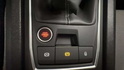 SEAT León 1.0 TSI S&S Style XL Vision 81 kW (110 CV) SEAT León 1.0 TSI S&S Style XL Vision 81 kW (110 CV)