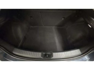 SEAT León 1.0 TSI S&S Style XL Vision 81 kW (110 CV) SEAT León 1.0 TSI S&S Style XL Vision 81 kW (110 CV)