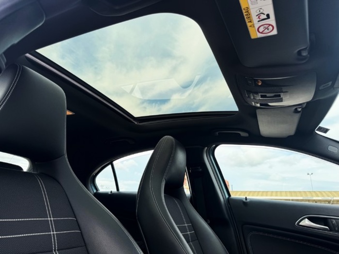 Mercedes-BenzClase A 180 CDI Urban 80 kW (109 CV) Vehículo usado en Barcelona - 12 Mercedes-BenzClase A 180 CDI Urban 80 kW (109 CV) Vehículo usado en Barcelona - 12