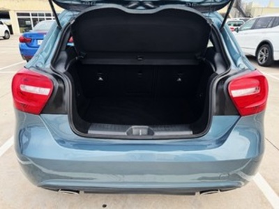 Mercedes-Benz Clase A 180 CDI Urban 80 kW (109 CV) Mercedes-Benz Clase A 180 CDI Urban 80 kW (109 CV)