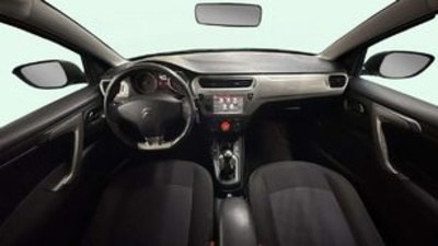 Citroen C-Elysee PureTech 82 Shine 60 kW (82 CV) Citroen C-Elysee PureTech 82 Shine 60 kW (82 CV)